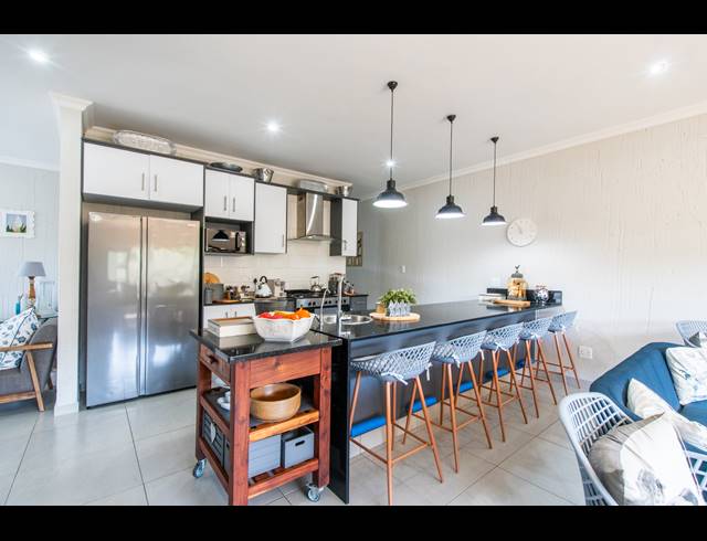 3 BEDROOM DUET FOR SALE IN DANA BAY